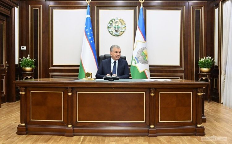  При Президенте Шавкате Мирзиёеве обсуждены экономические итоги за 9 месяцев текущего года и прогонозы на перспективу